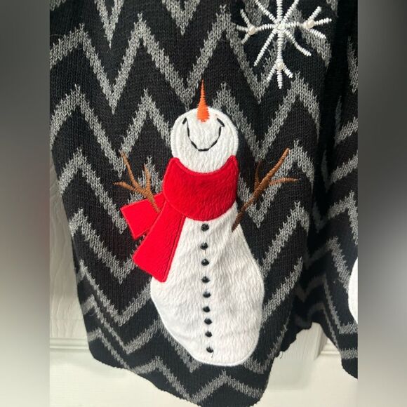 PBJ Sport Black Christmas Snowman Snowflakes Zippered Cardigan Sweater Sz Small - Picture 3 of 9